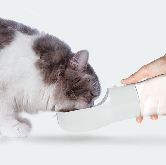 2-in-1 Portable Dog Water Bottle & Food Dispenser for Travel, Hiking & Outdoor Use - woofyluxe