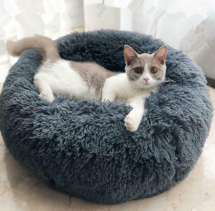Calming Donut Dog Bed – Round Plush Pet Nest for Small Dogs & Cats (3 Sizes)